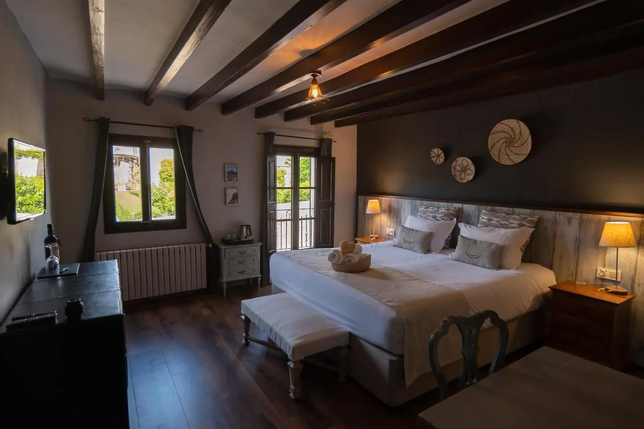Hotel El Nido De Alaro - Turismo De Interior