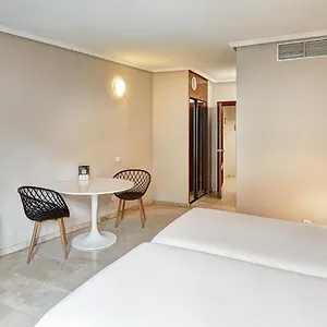 sercotel-togumar.besthotelstoledo.com/